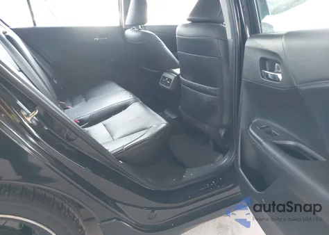 2017 Honda Accord Touring V6 z USA, uszkodzony, nr VIN 1HGCR3F90HA023926